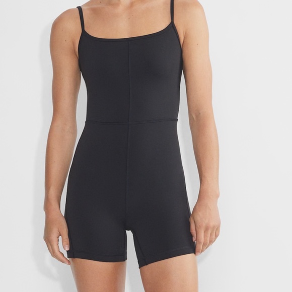 Aritzia Wilfred Free LIFE Divinity 5" Romper - Picture 1 of 4